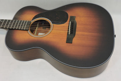 Martin 00-10E Joe Bonamassa Retro