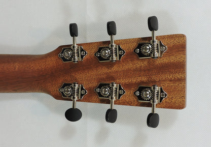 Martin Road Series Retro 000-10E,