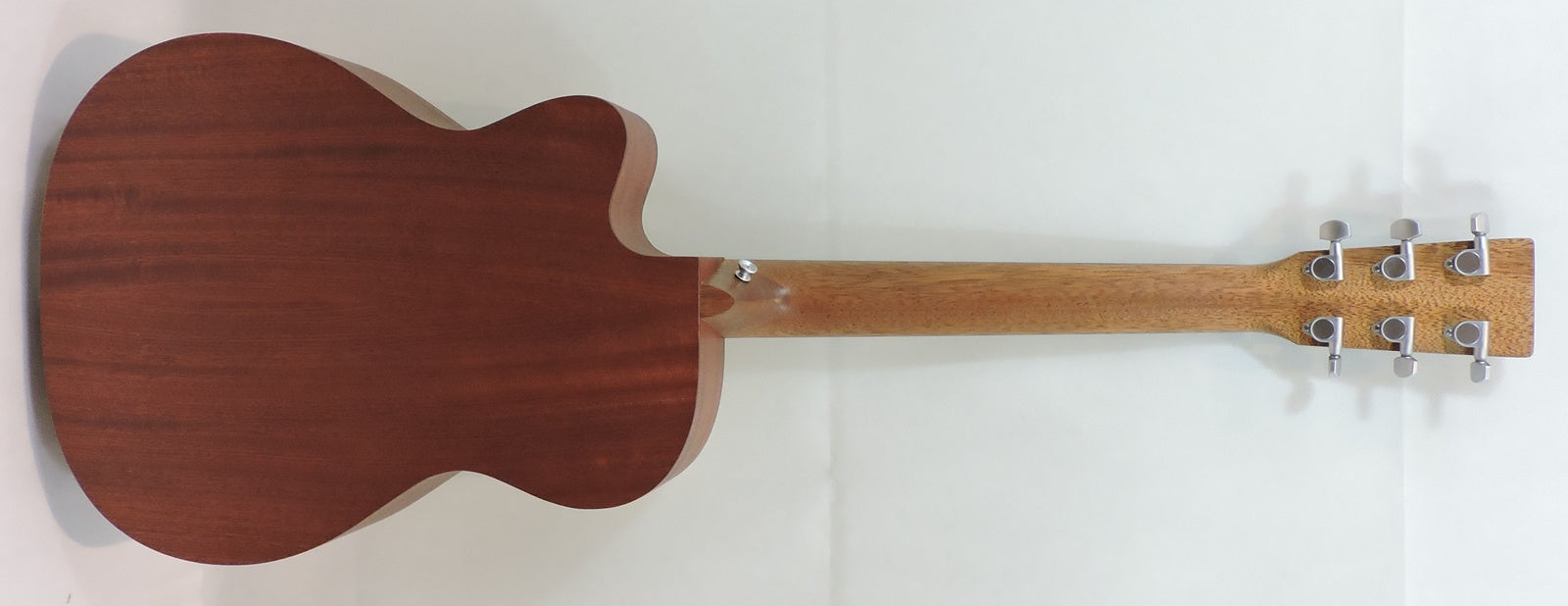 Martin 000C Jr E – Langley Guitar Centre