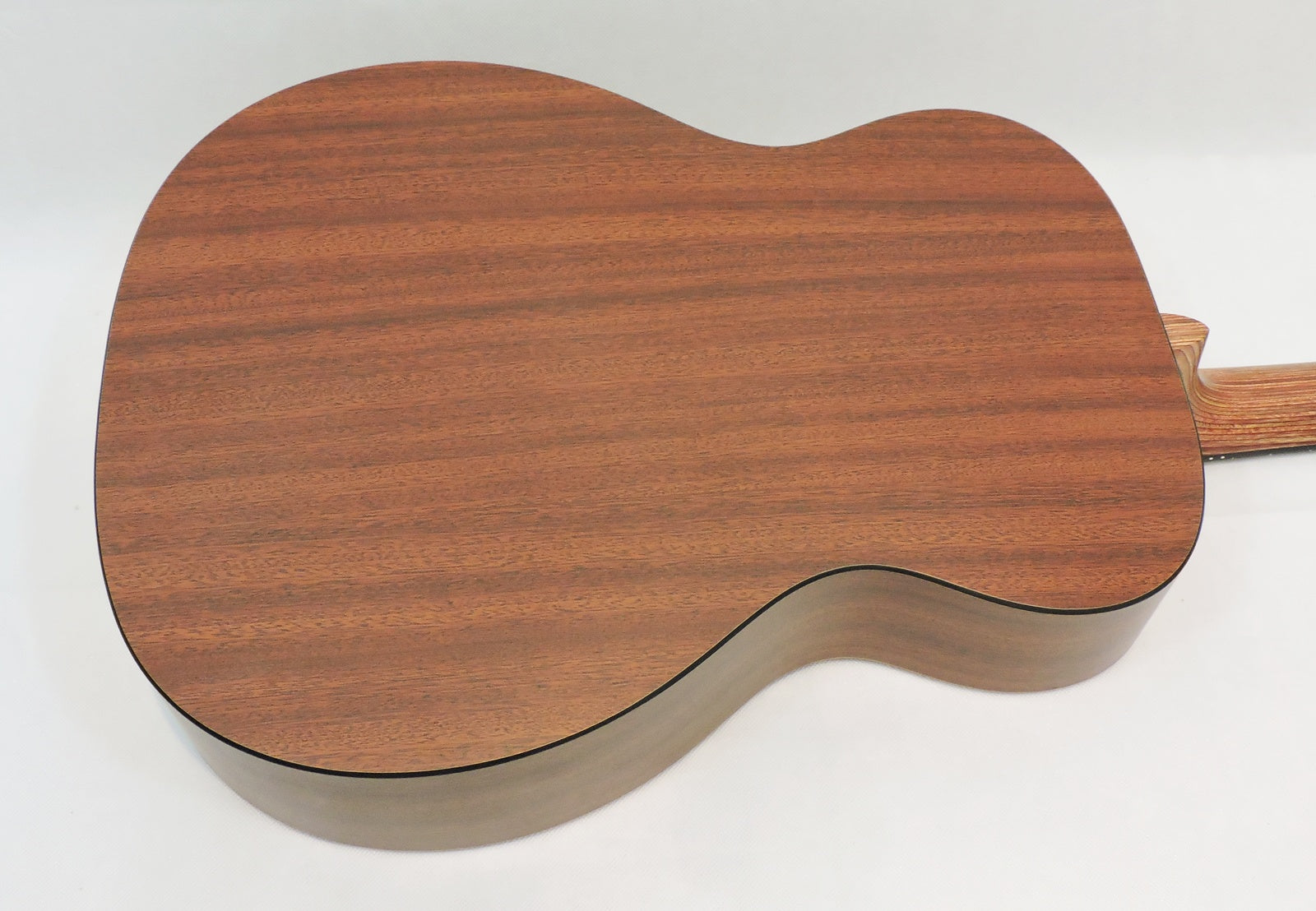 Martin OOOX1 AE - Used