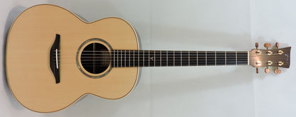 McIlroy AG30 Hand Made Acoustic Guitar