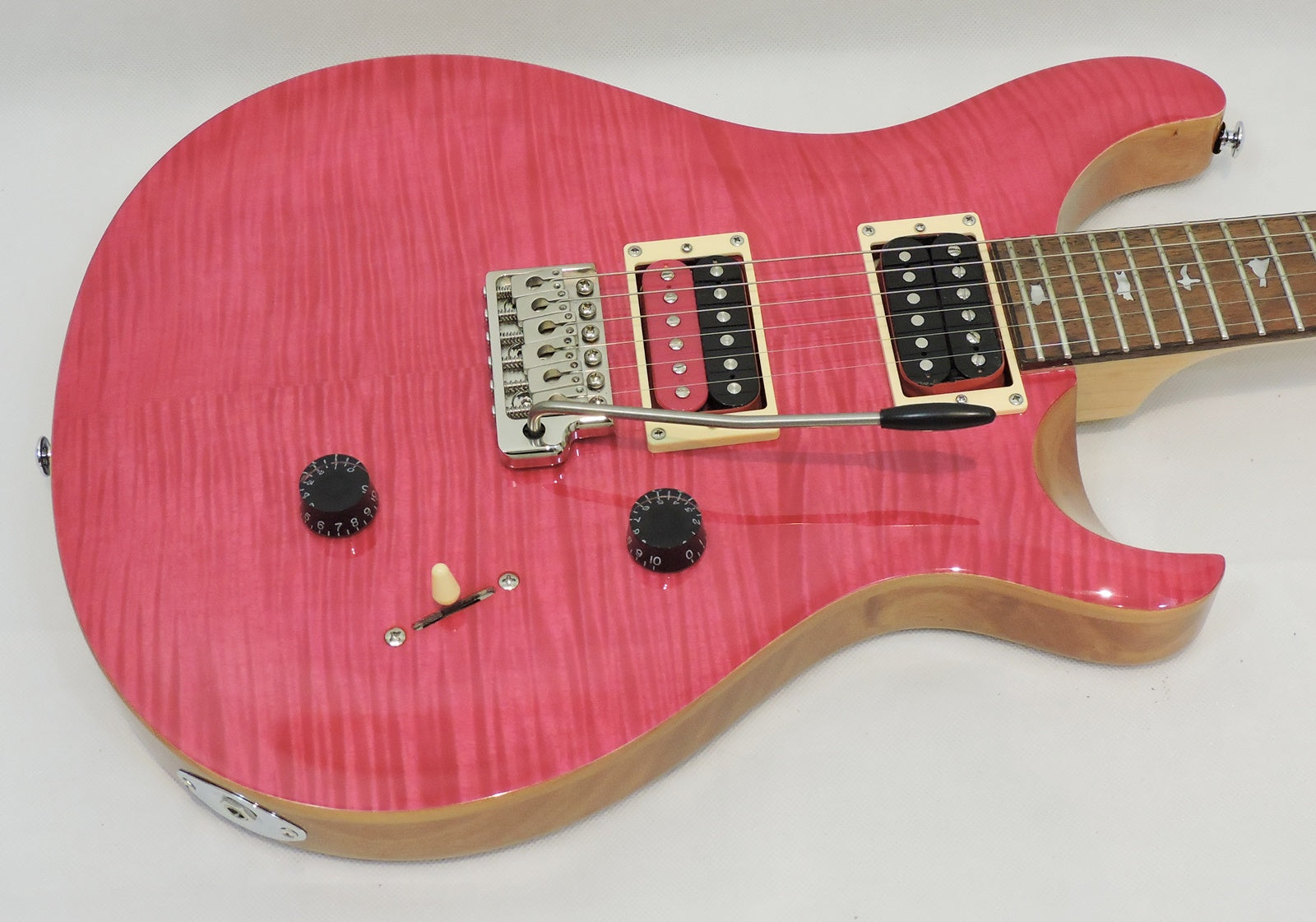 PRS SE Custom 24 Bonnie Pink - Used