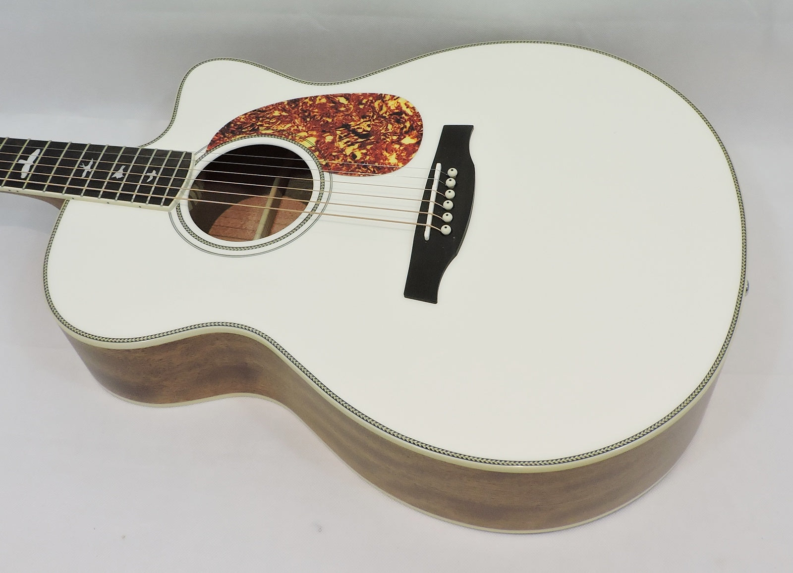 PRS SE A20E White