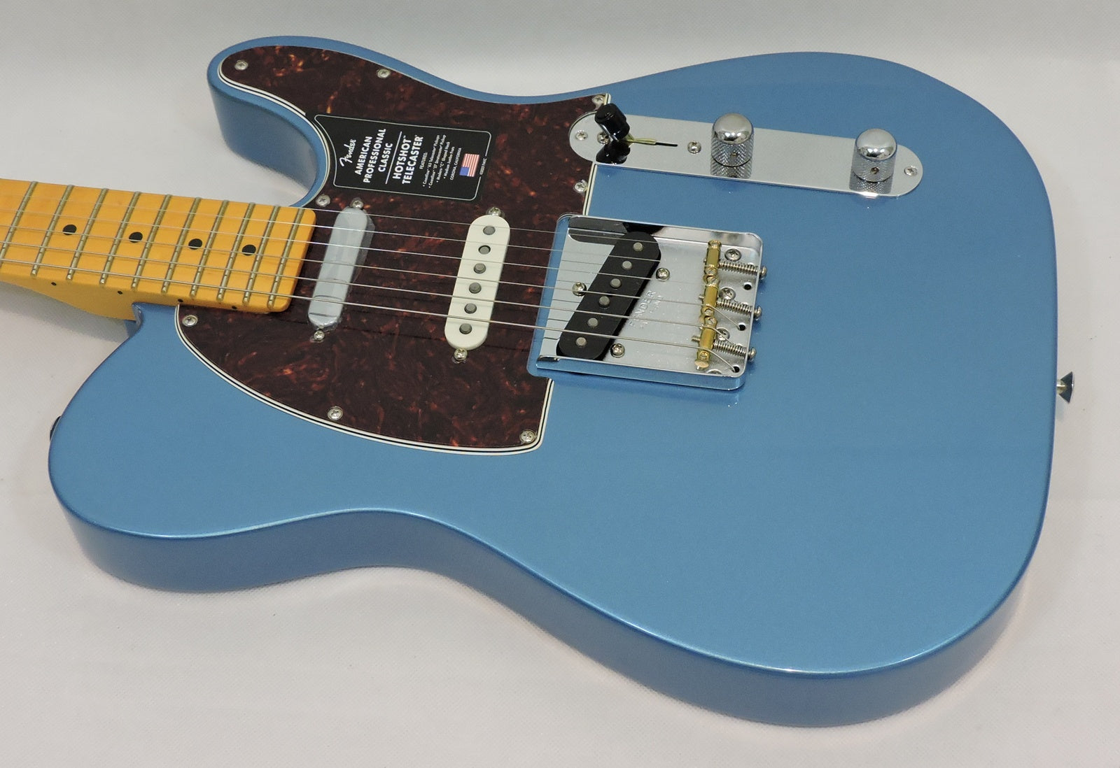 Fender American Professional Classic Hotshot Telecaster, Faded Lake Placid Blue