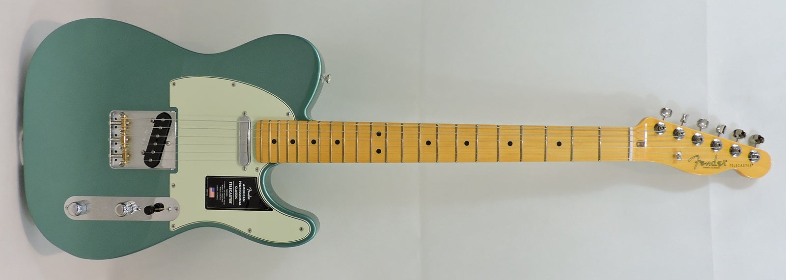 美品FenderTelecaster American professional AMERICAN PROFESSIONAL II TELECASTER MP MIAMI BLUE ELECTRIC