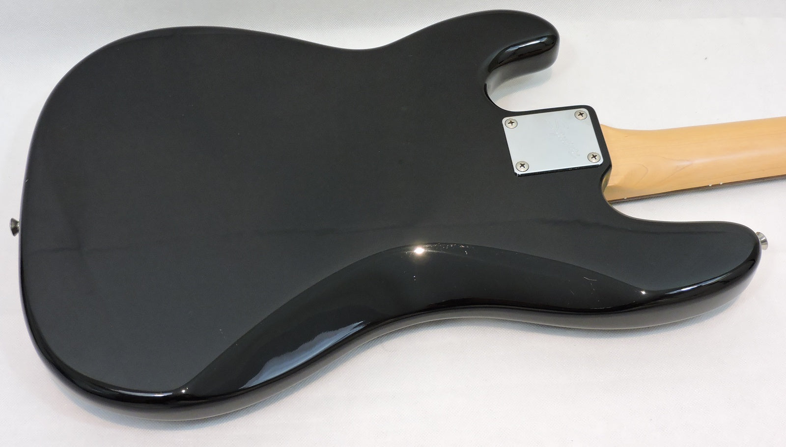 Squier Affinity P Bass Black - Used