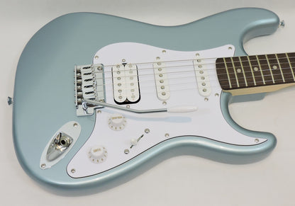 Squier Affinity Stratocaster Junior HSS, Ice Blue Metallic