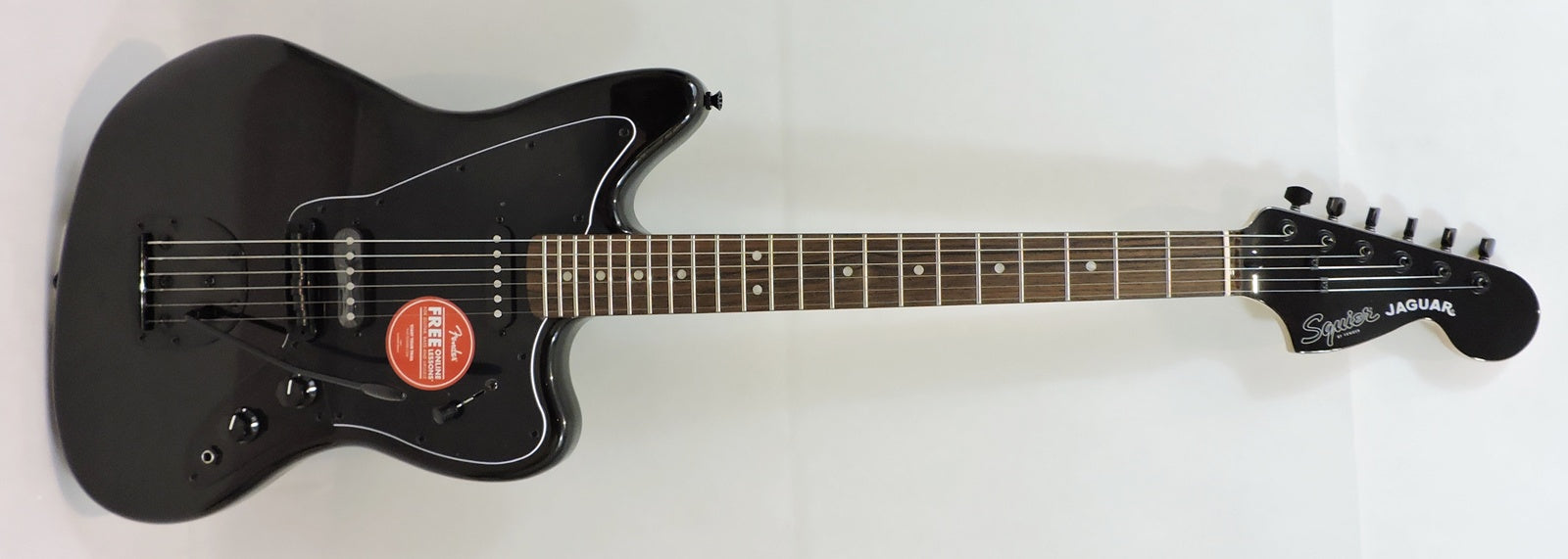 Squier FSR Affinity Jaguar, Laurel Fingerboard, Metallic Black