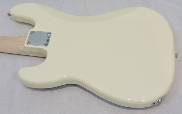 Squier Affinity Series™ Precision BASS® PJ. Olympic White
