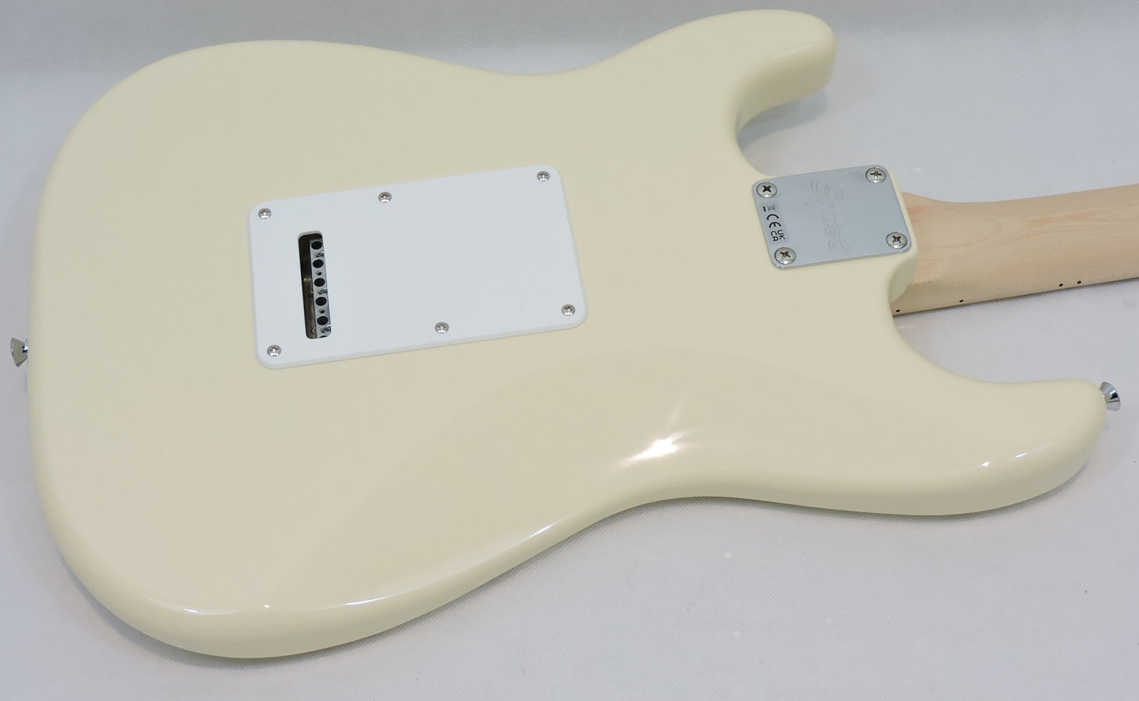 Squier Affinity Series Stratocaster. Olympic White