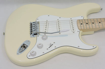Squier Affinity Series Stratocaster. Olympic White
