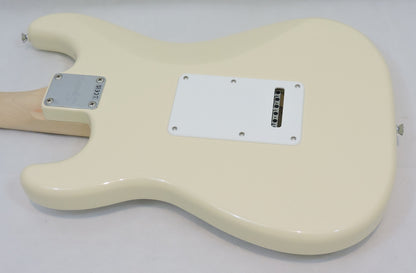 Squier Affinity Series Stratocaster. Olympic White
