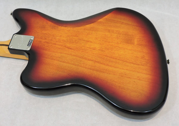 Squier Classic Vibe '60s Jazzmaster® 3 Tone Sunburst