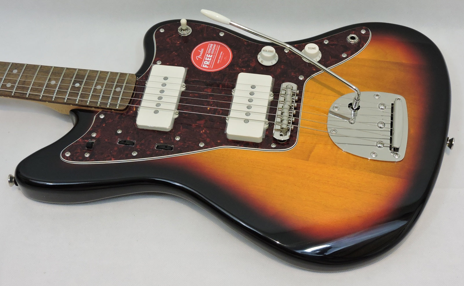 Squier Classic Vibe '60s Jazzmaster® 3 Tone Sunburst