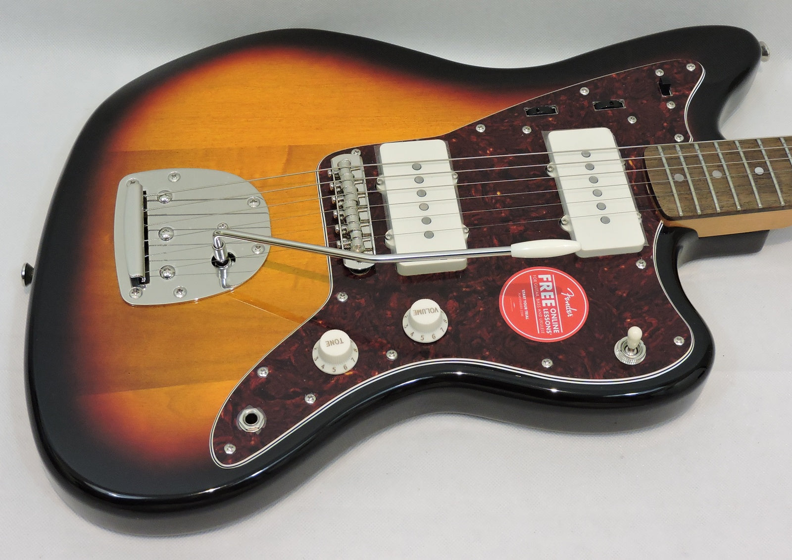 Squier Classic Vibe '60s Jazzmaster® 3 Tone Sunburst
