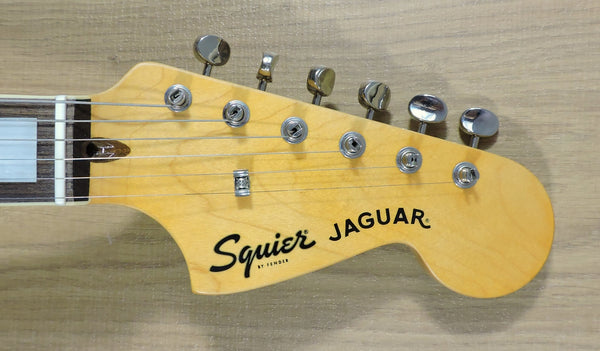 Squier Classic Vibe '70s Jaguar, 3-Colour Sunburst