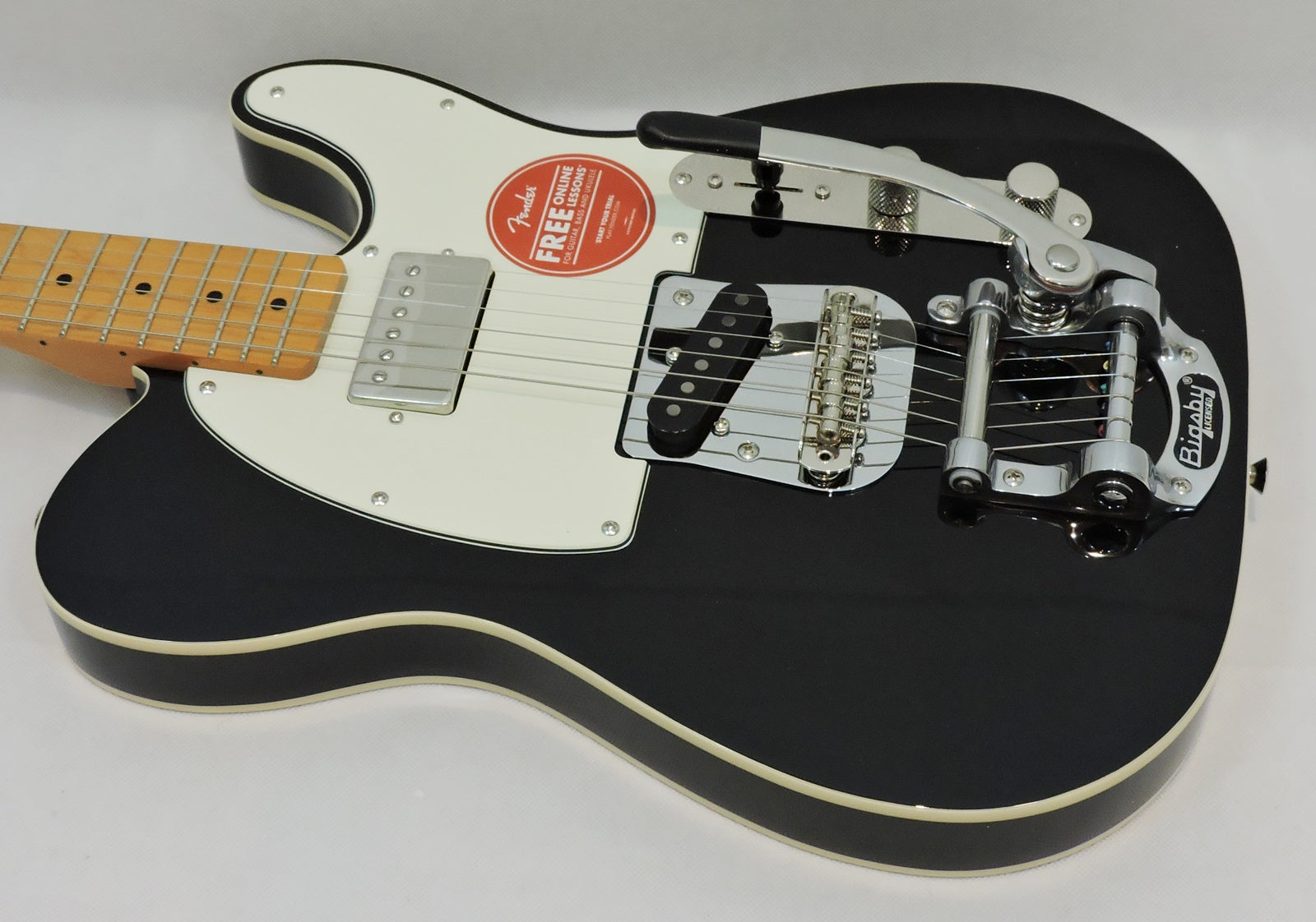 Squier Classic Vibe™ Custom Telecaster® SH with Bigsby, Black