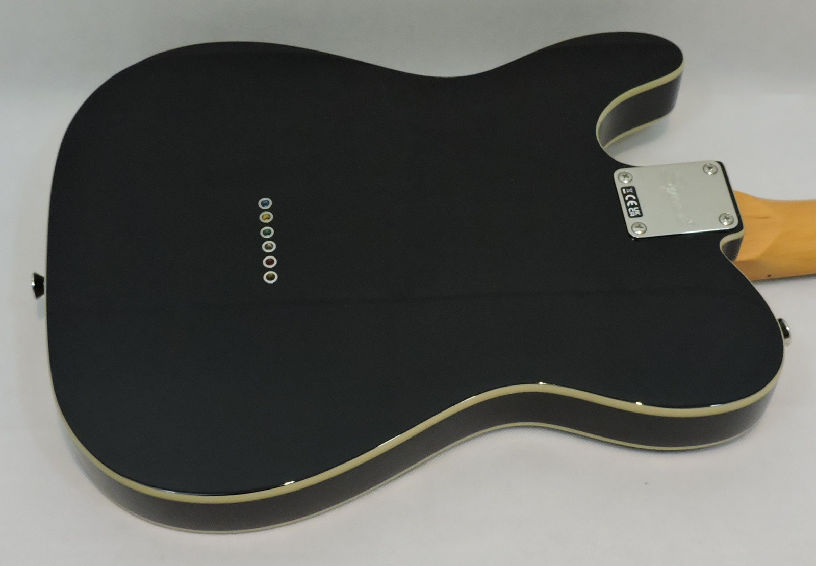 Squier FSR Classic Vibe™ 60s Custom Telecaster, Black