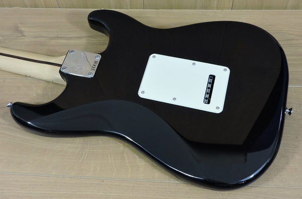 Squier Sonic™ Stratocaster® Left-Handed, Black MN