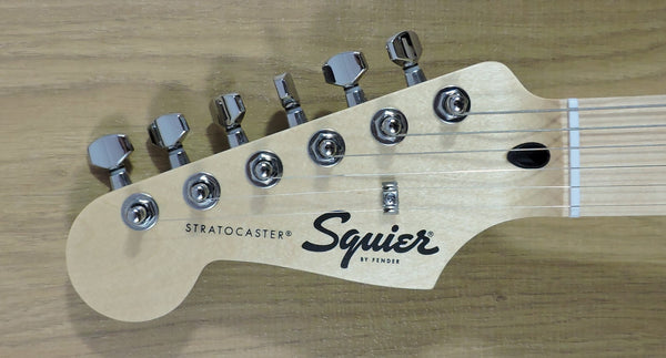Squier Sonic™ Stratocaster® Left-Handed, Black MN