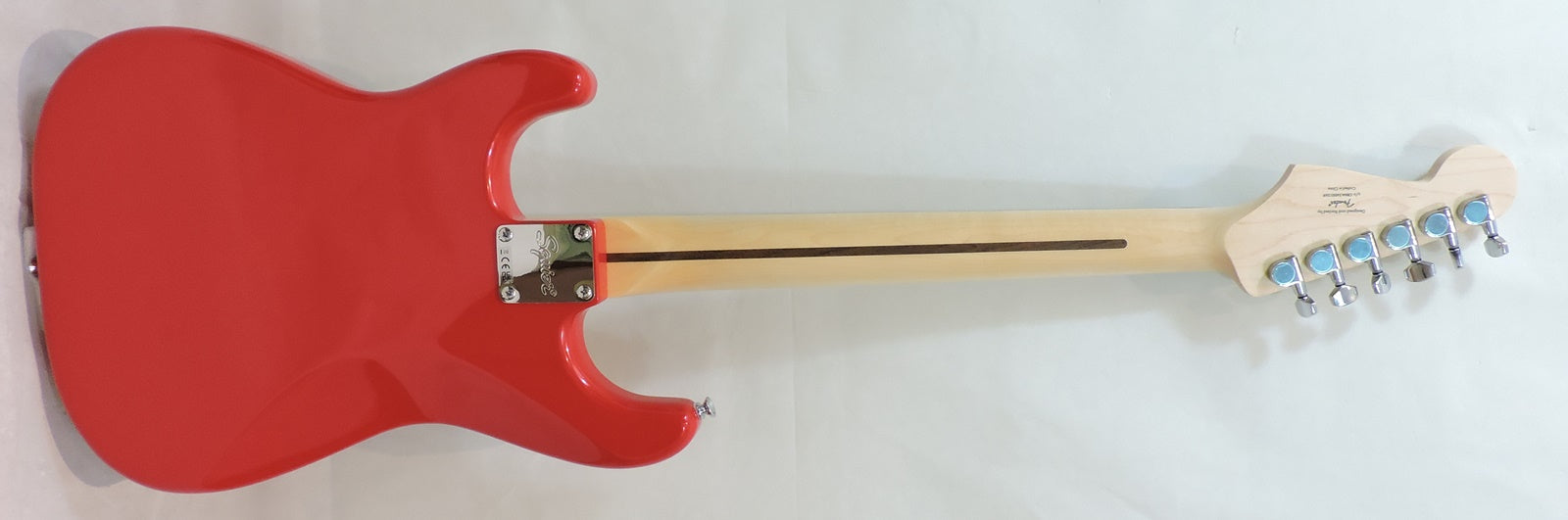 Squier Sonic™ Stratocaster® HT. Torino Red