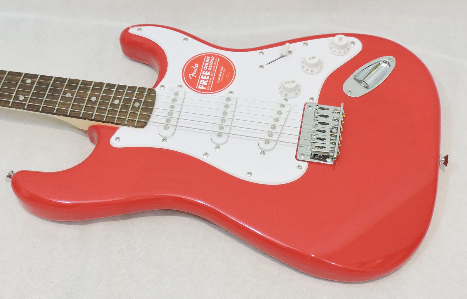 Squier Sonic™ Stratocaster® HT. Torino Red