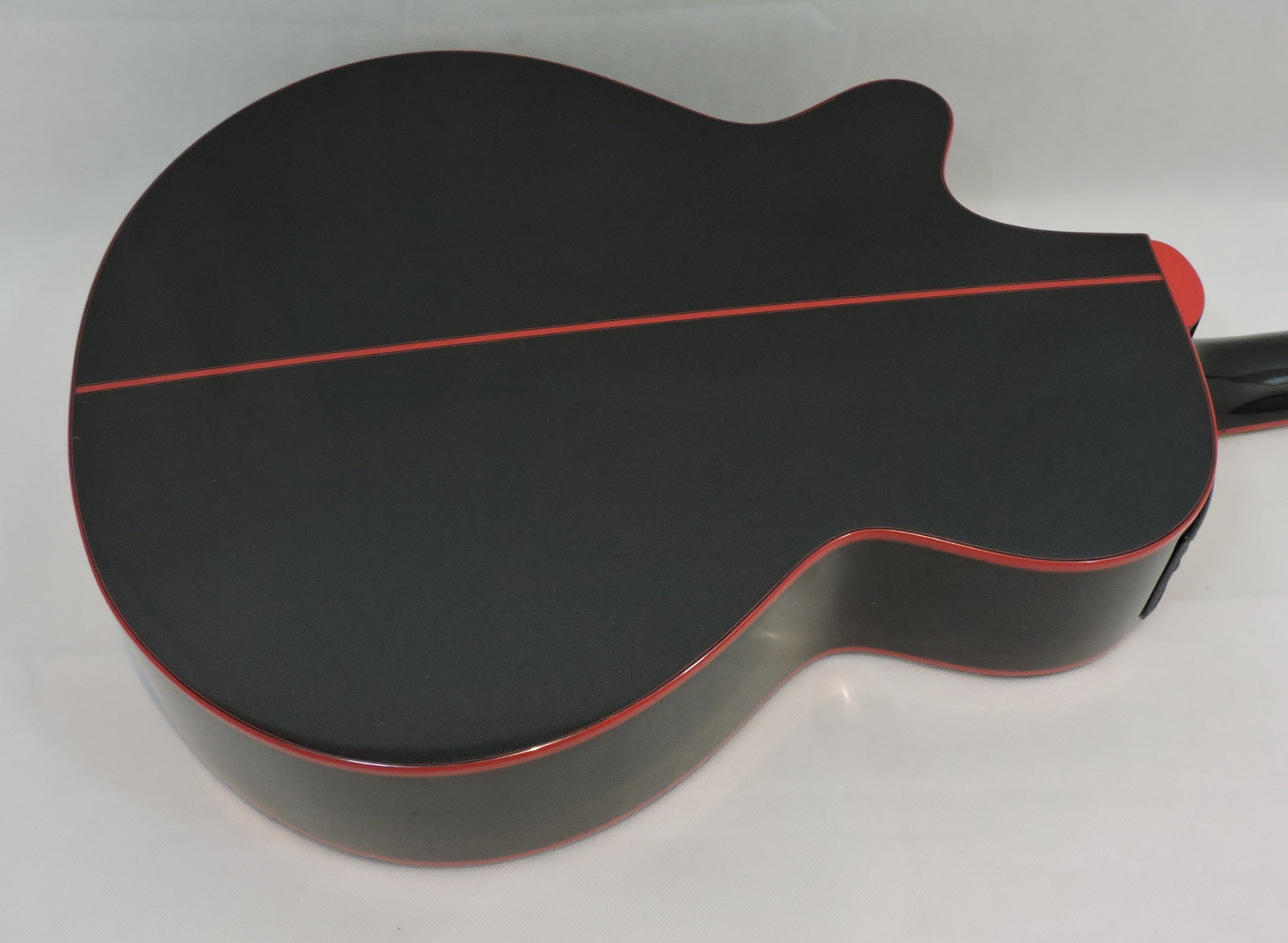 Takamine GF49ce. Cosmic Black Sparkle