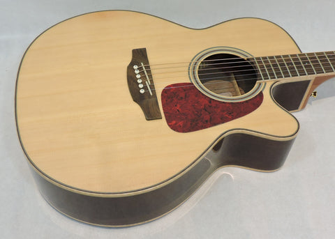 Takamine GN93CE
