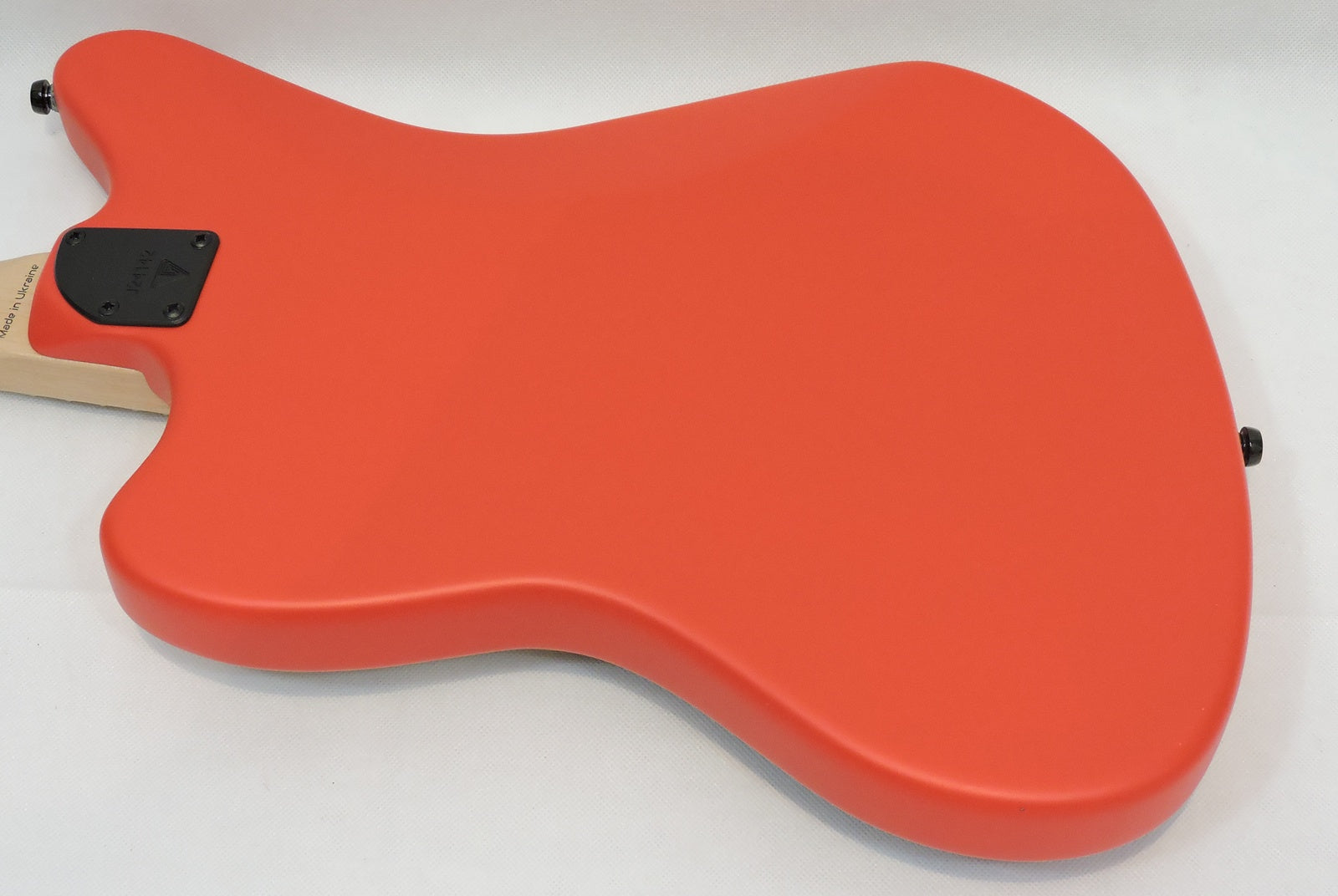 Valiant Jupiter. Fiesta Red Satin