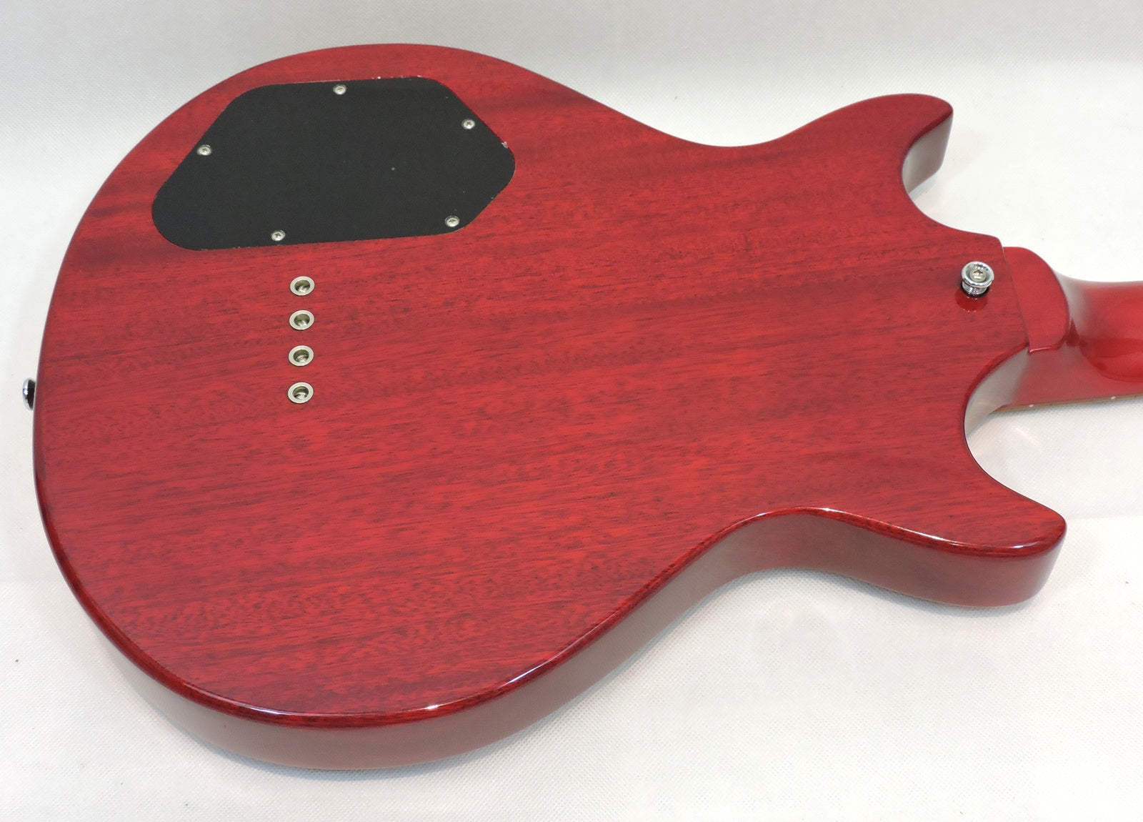Vintage Revo Series 'Callan' Short Scale Bass VRB70 CR
