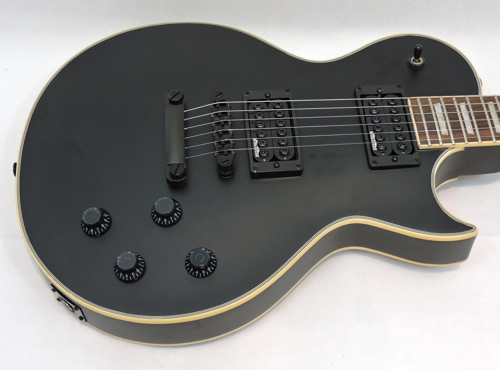 VINTAGE VMX Series V100 Satin Black