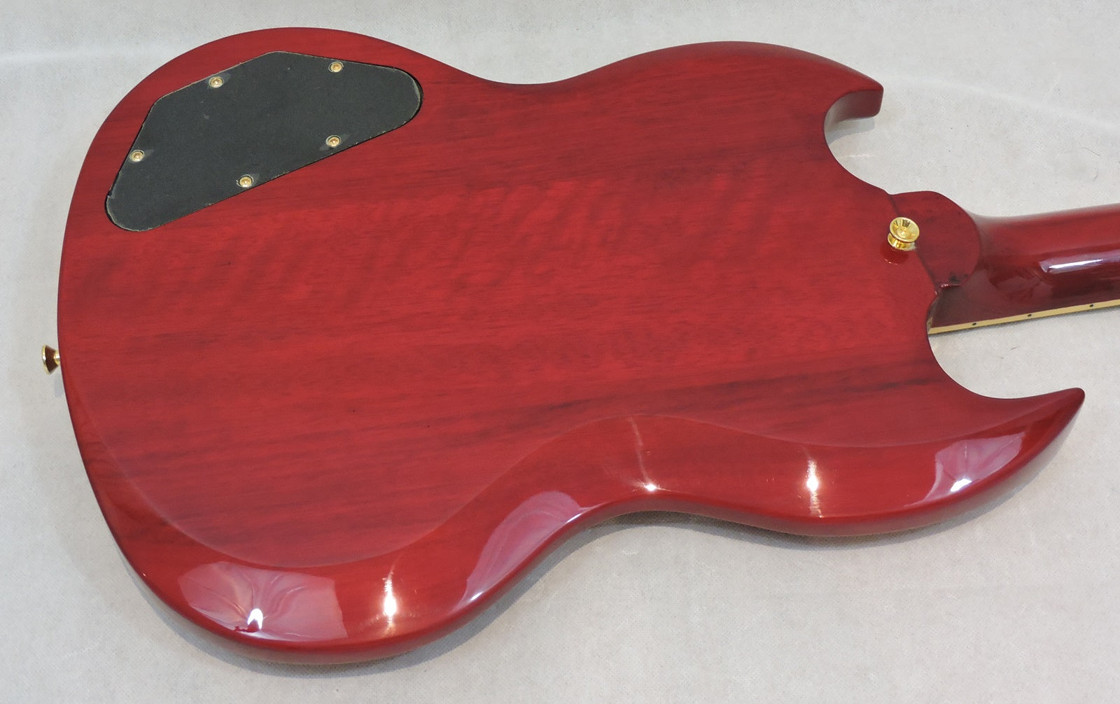 Vintage VS6 CG Reissued Cherry Red Gold Hardware