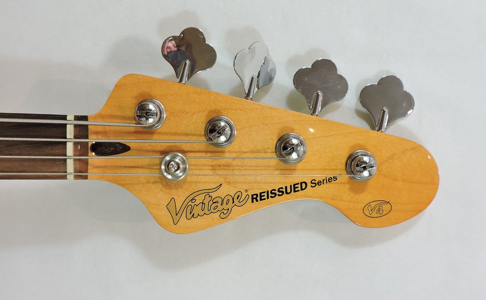 Vintage V4 ReIssued Bass Guitar Rocker Black Mirror Scratchplate