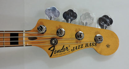 Fender Vintera® III Early '70s Jazz Bass, Rosewood Fingerboard, 3-Color Sunburst