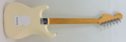 Fender Vintera® III Late '60s Stratocaster®, Maple Fingerboard, Olympic White