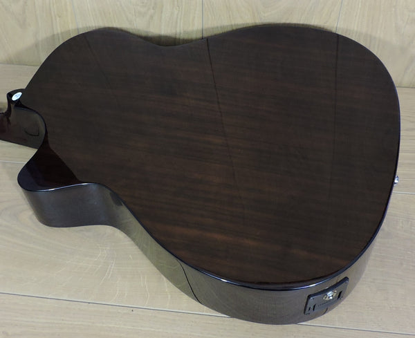 Fender CC-140SCE Concert, Sunburst. Including Hard Case