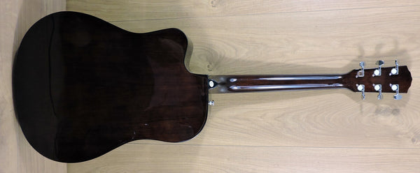 Fender CD-140SCE Electro-Acoustic Guitar. Sunburst including hard case