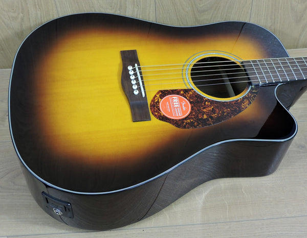 Fender CD-140SCE Electro-Acoustic Guitar. Sunburst including hard case