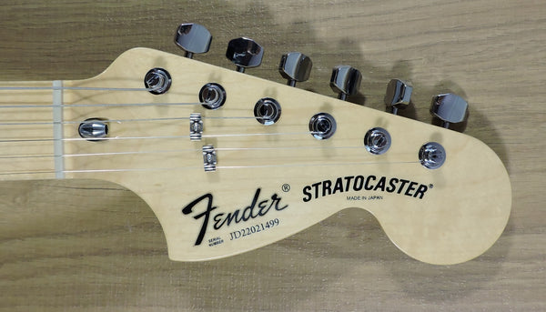Fender MIJ Limited International Colour Stratocaster®. Monaco Yellow