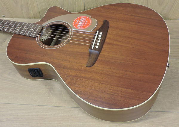 Fender FSR Newporter Player, All-Mahogany