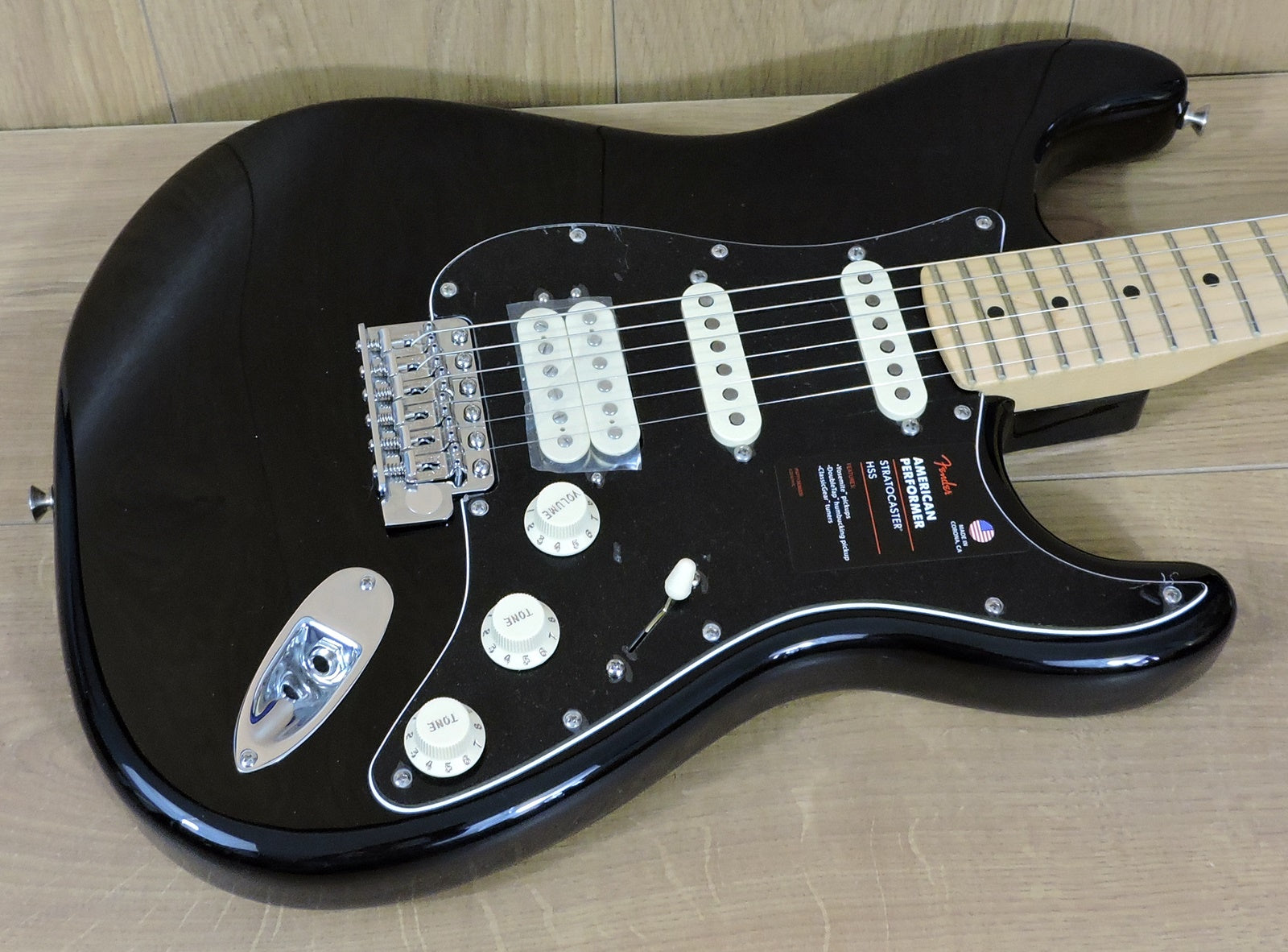 Fender on sale hss black