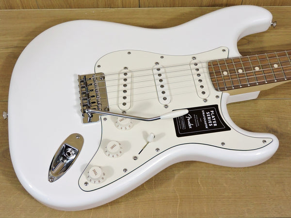 Fender Player Stratocaster Polar White Pau Ferro