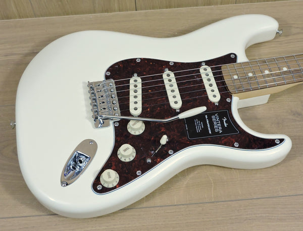 Fender Limited Edition Vintera '60s Stratocaster Olympic White
