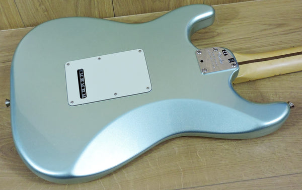 Fender American Professional II Stratocaster. Mystic Surf Green MN