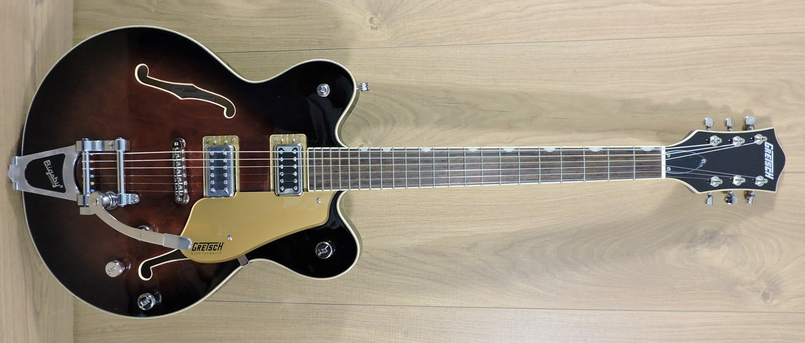 Gretsch G5622T Electromatic® Centre Block Double-Cut with Bigsby®. Single Barrel Burst.
