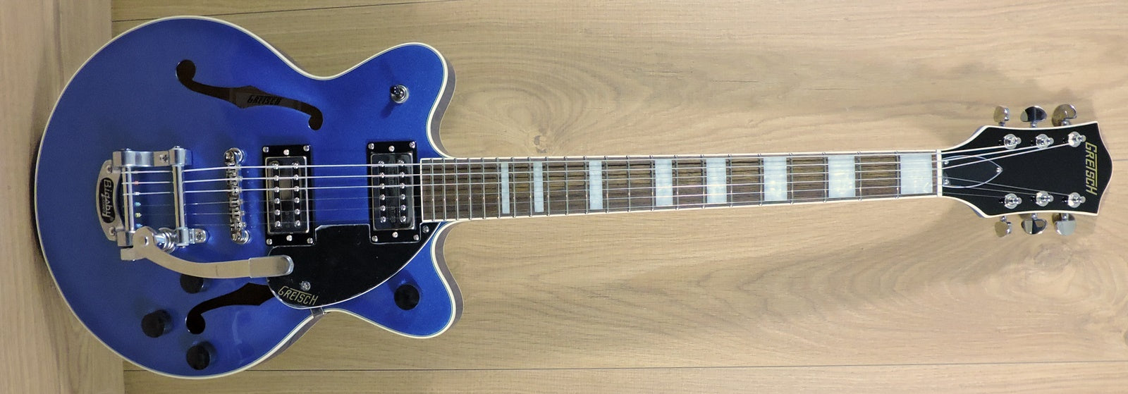 Gretsch G2655T Streamliner Centre Block Junior with Bigsby. Fairlane Blue