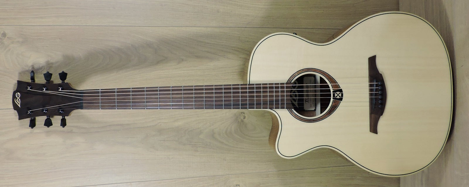 Lag TRAMONTANE 88 TL88ACE High Gloss Left Handed