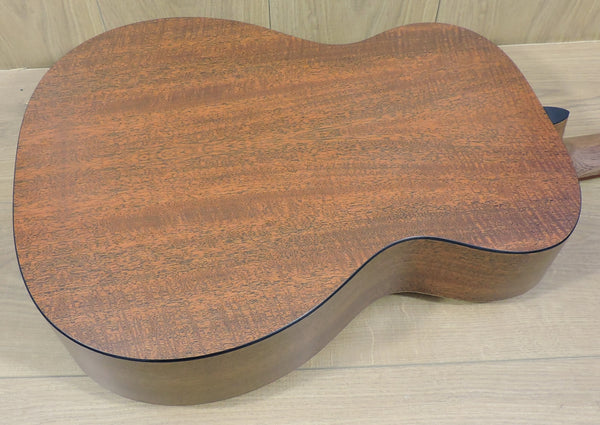 Martin 000-X2E Sitka Spruce Top with Mahogany Back & Sides