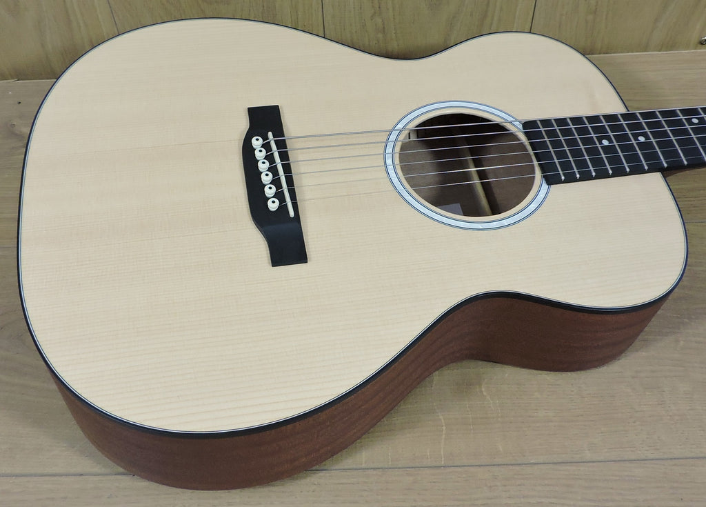 Guitar centre langley hotsell