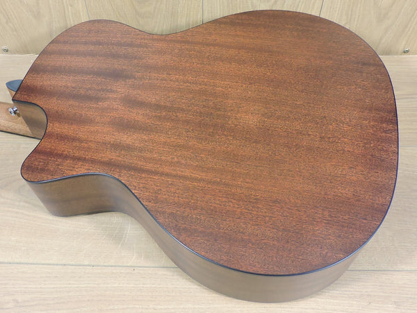 Martin Road Series GPC-11E